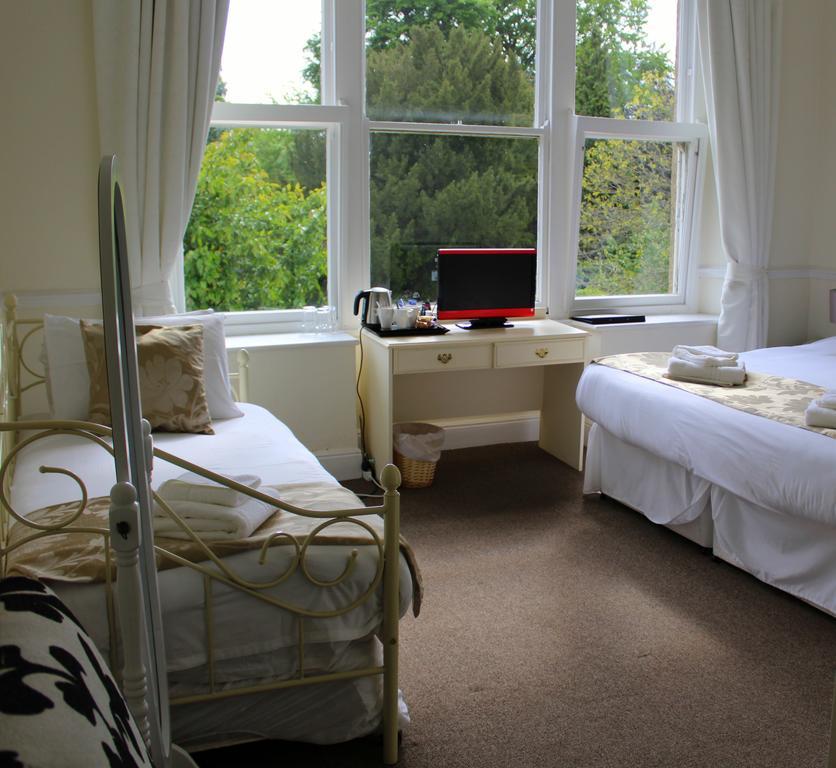 Mansfield Manor Hotel Room photo