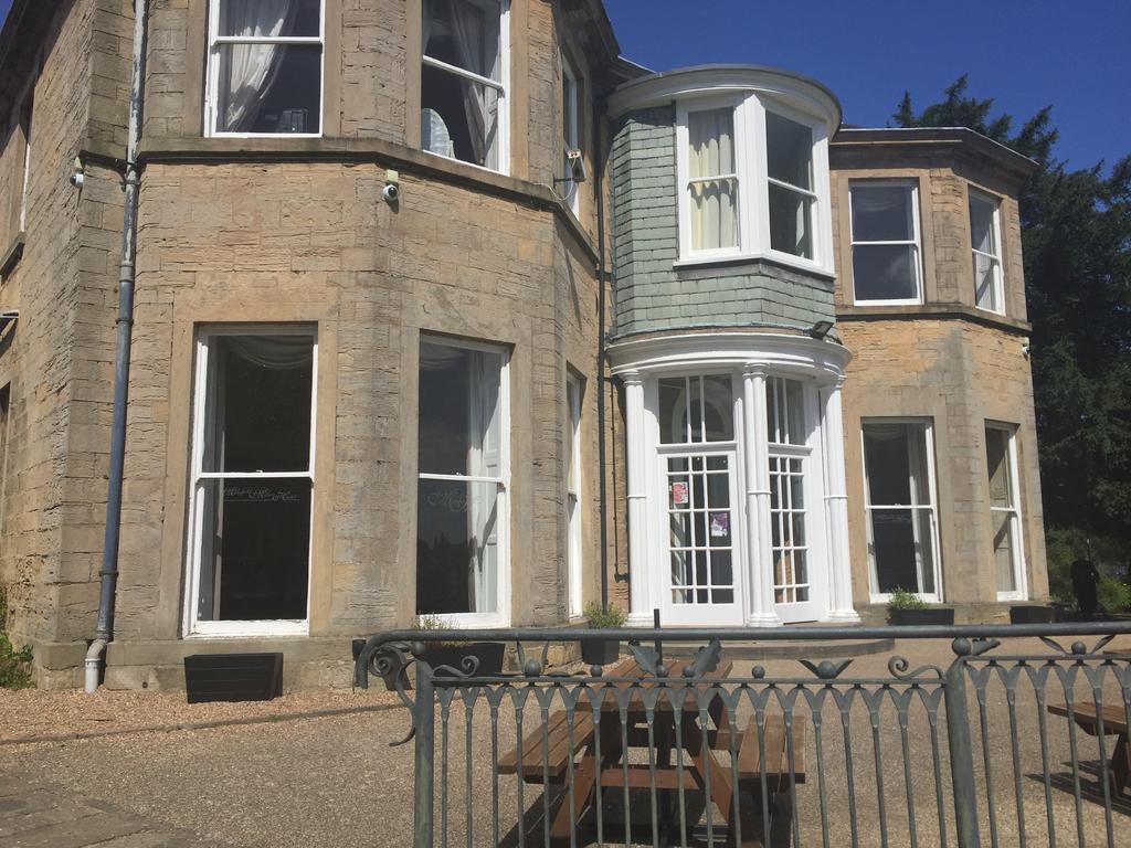 Mansfield Manor Hotel Exterior photo